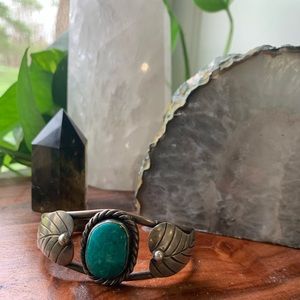Vintage sterling turquoise cuff